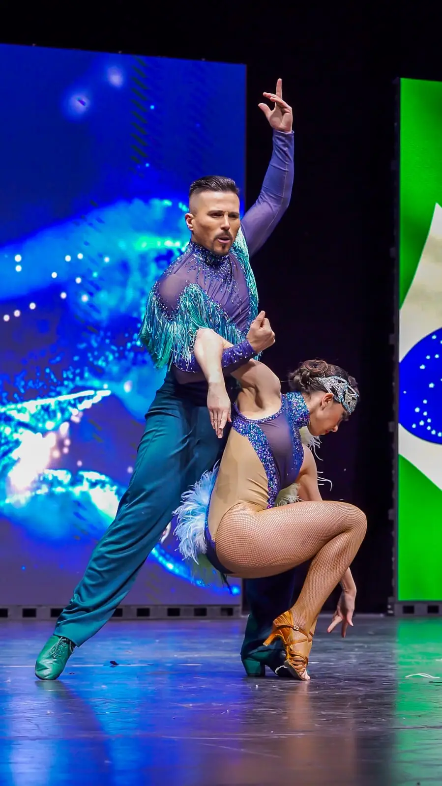 Bailarines Acrodance Training